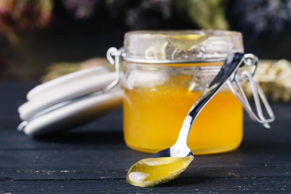old fashioned cough syrup recipe with honey and lemon