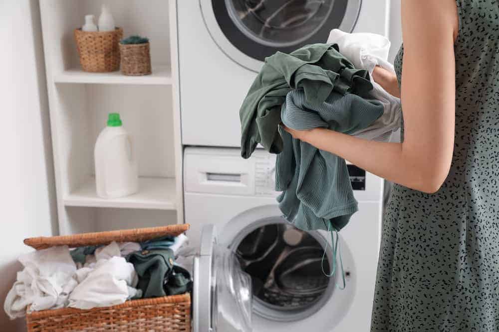 toxic ingredients to avoid in laundry detergent