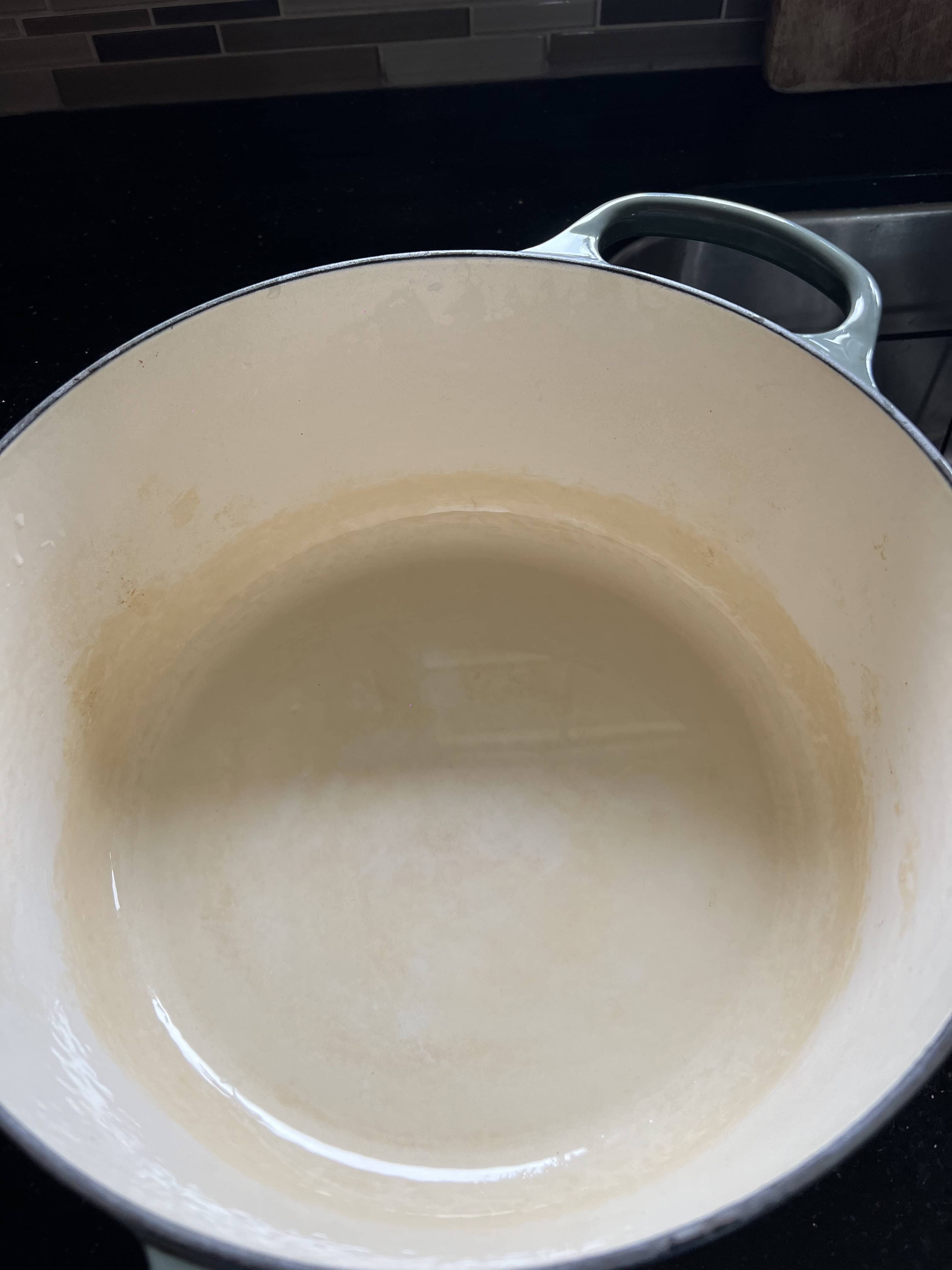 Cleaning a dutch oven with Oxygen Boost