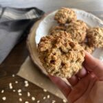 Easy Old Fashioned Oatmeal Cookies