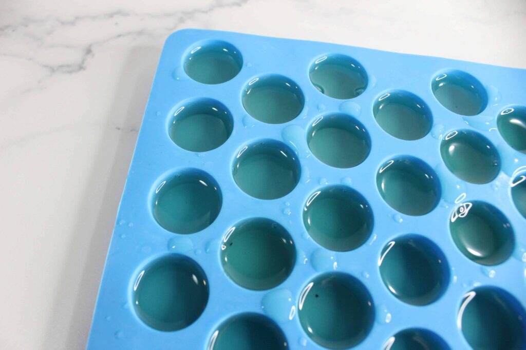 oil pulling cubes in a silicone mold