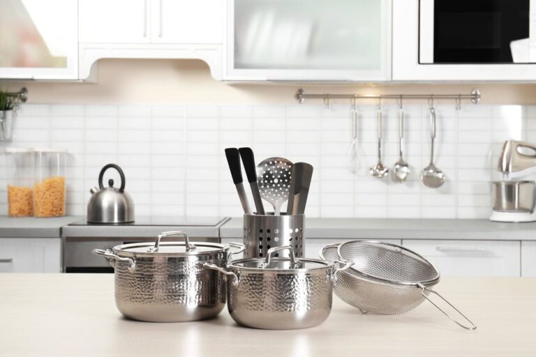 Best Non-Toxic Cookware Brands